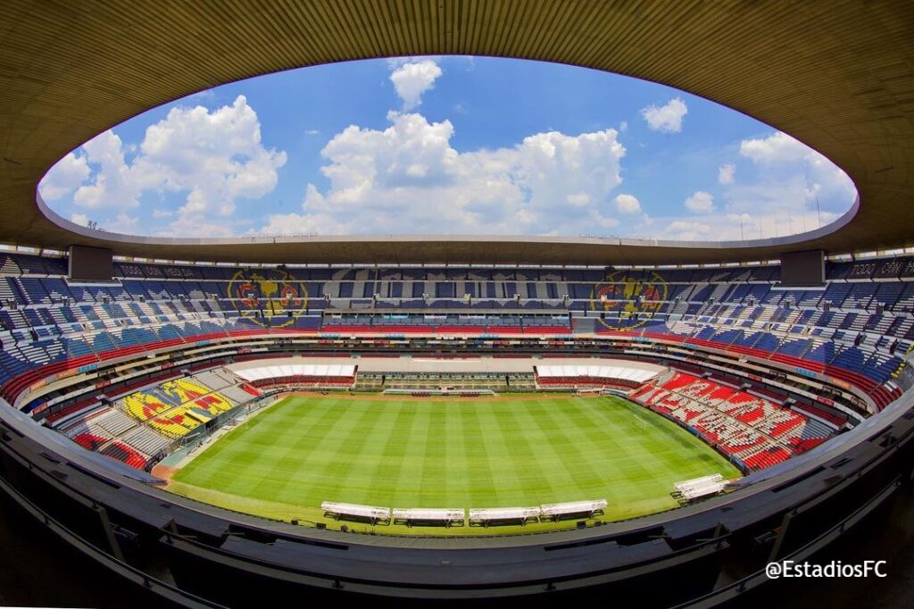 Cancha del estadio Azteca