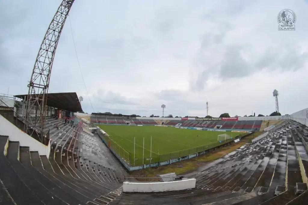 Estadio Ceibeño gradas