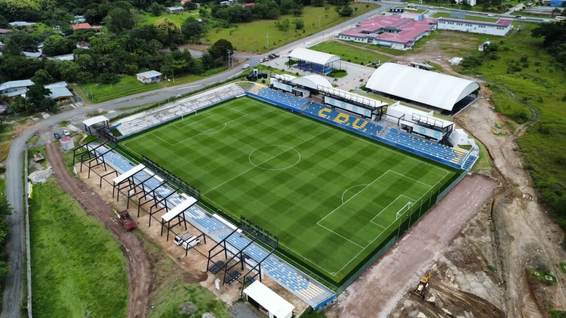 Estadio Universidad Latina