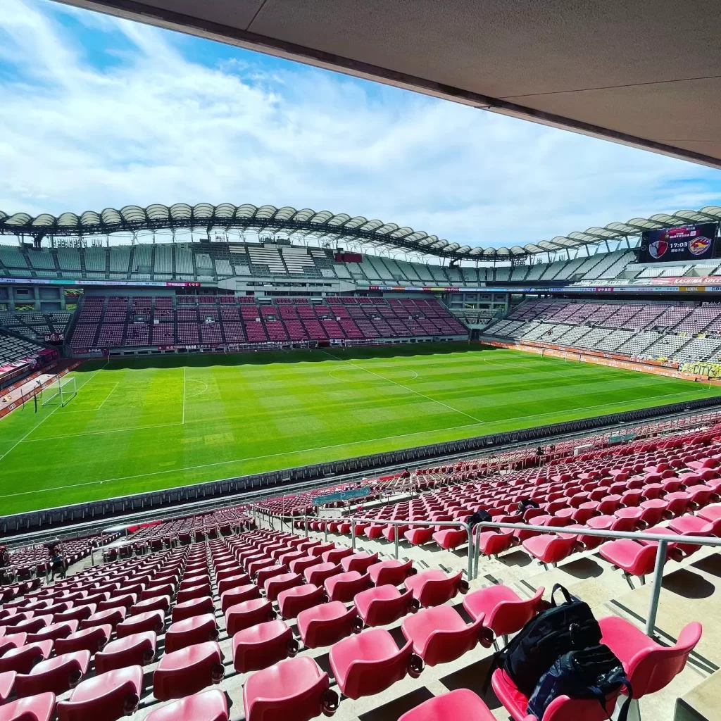 ESTADIO DE KASHIMA GRADAS