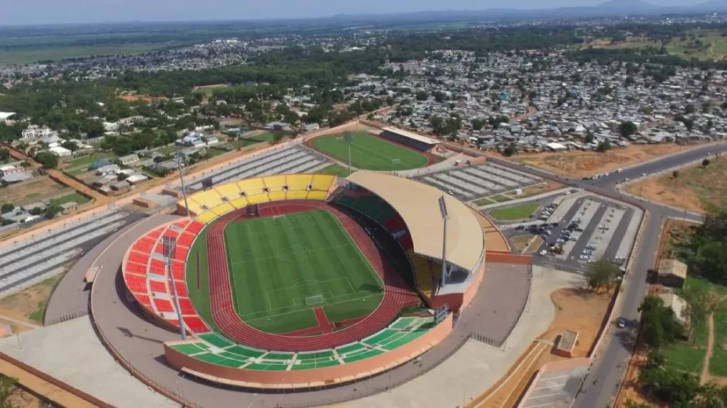 ESTADIO ROUMDÉ ADJIA