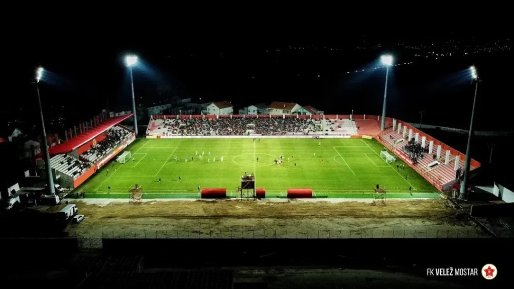 Rodeni stadion (2)