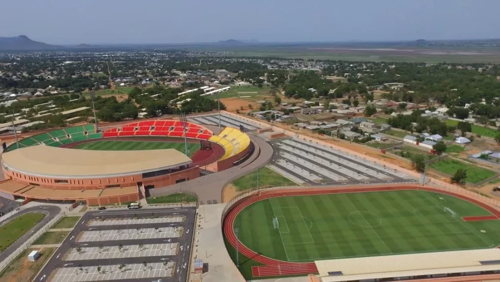 STADE ROUMDÉ ADJIA (2)