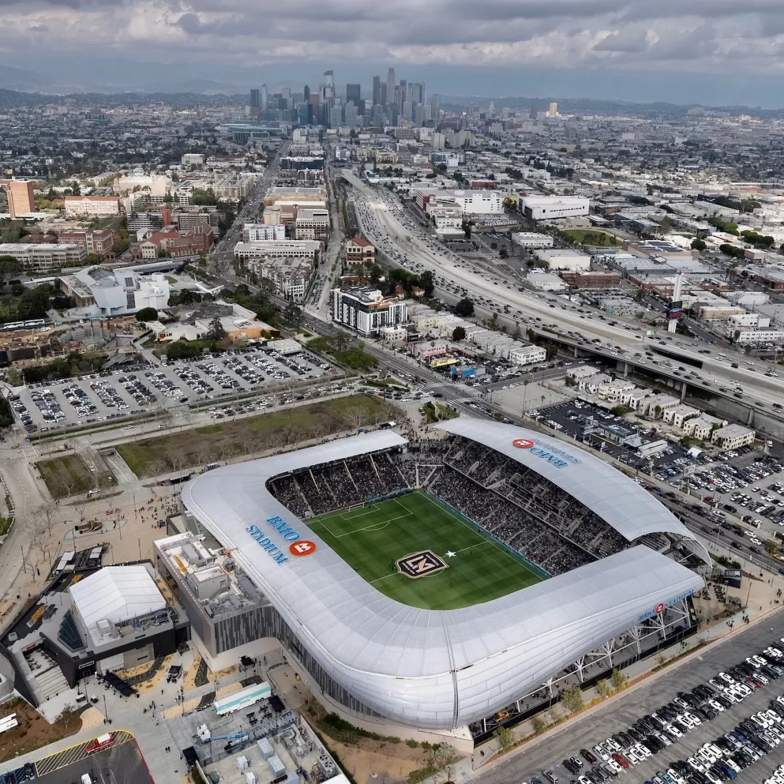 BMO Stadium - Estadios FC