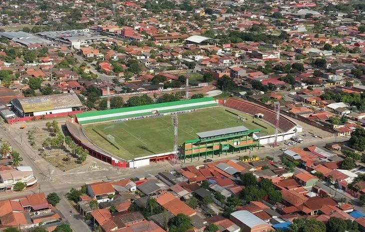 ESTADIO GILBERTO PARADA