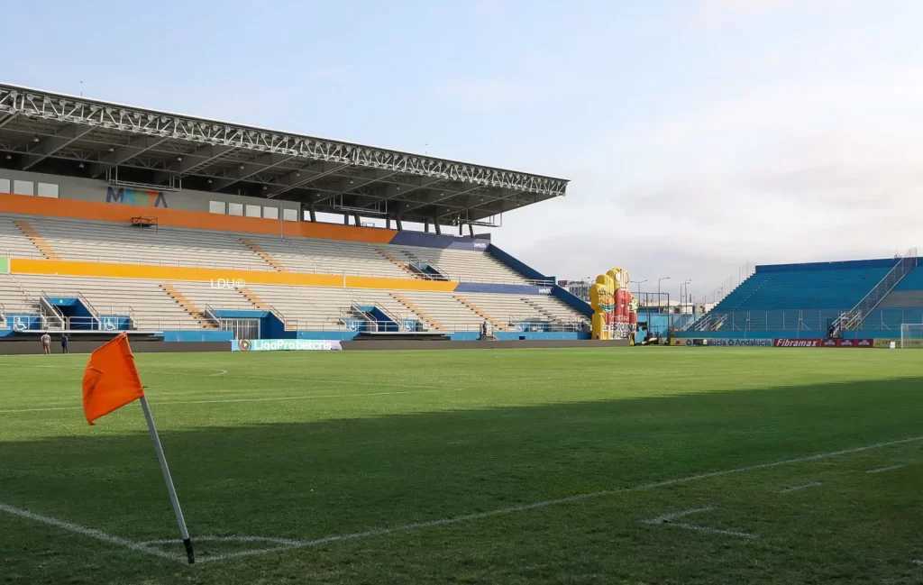 Estadio Jocay (3)