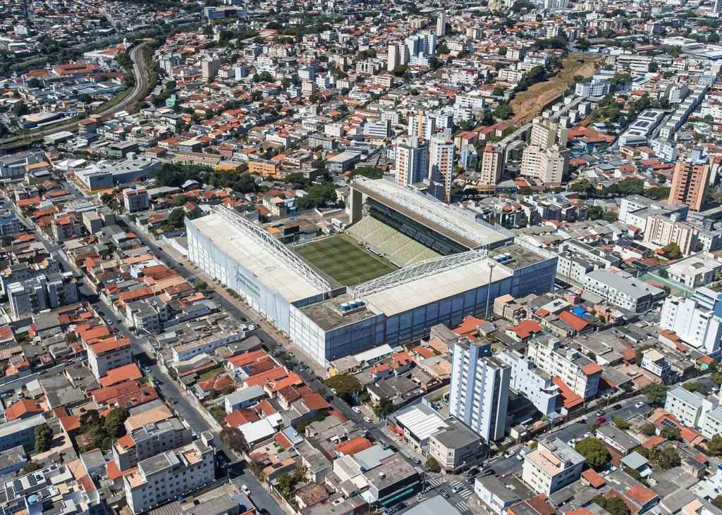 Estadio Raimundo Sampaio - Arena Independencia