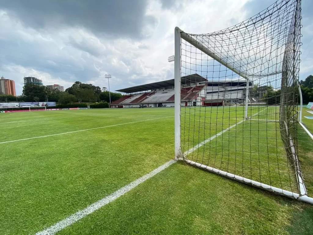 Estadio Alberto Grisales (6)