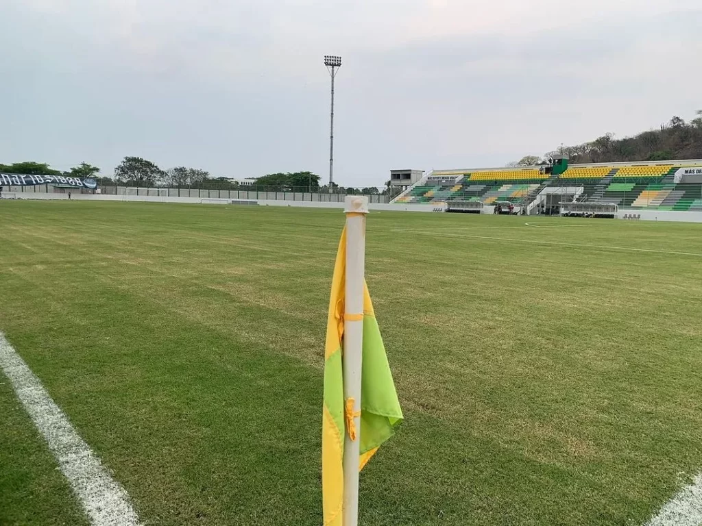 Estadio Municipal Carlos Miranda Comayagua (3)