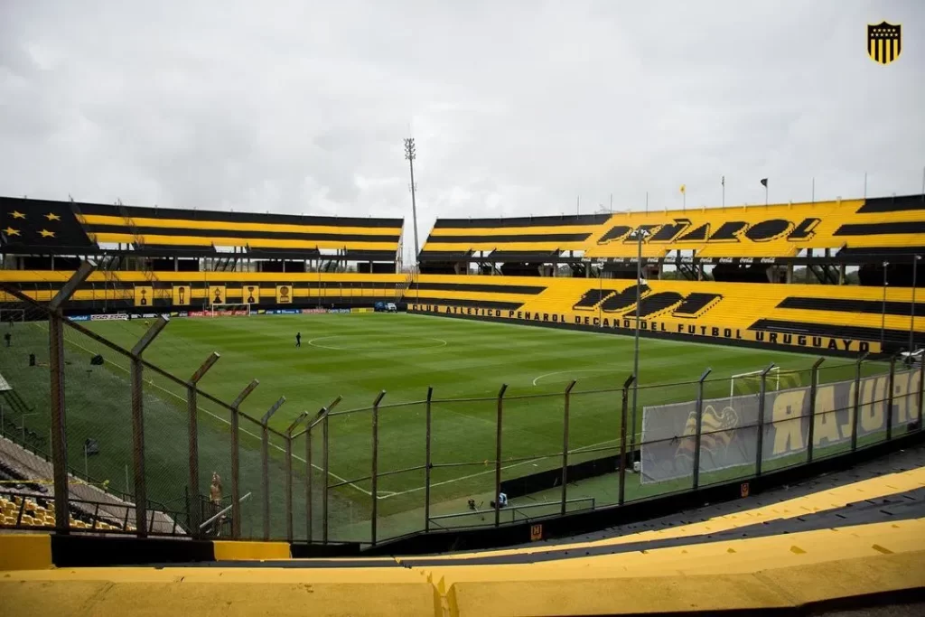 ESTADIO CAMPEÓN DEL SIGLO (2)