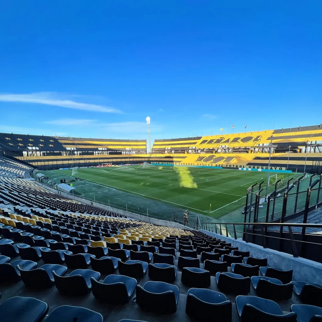 ESTADIO CAMPEÓN DEL SIGLO (2)