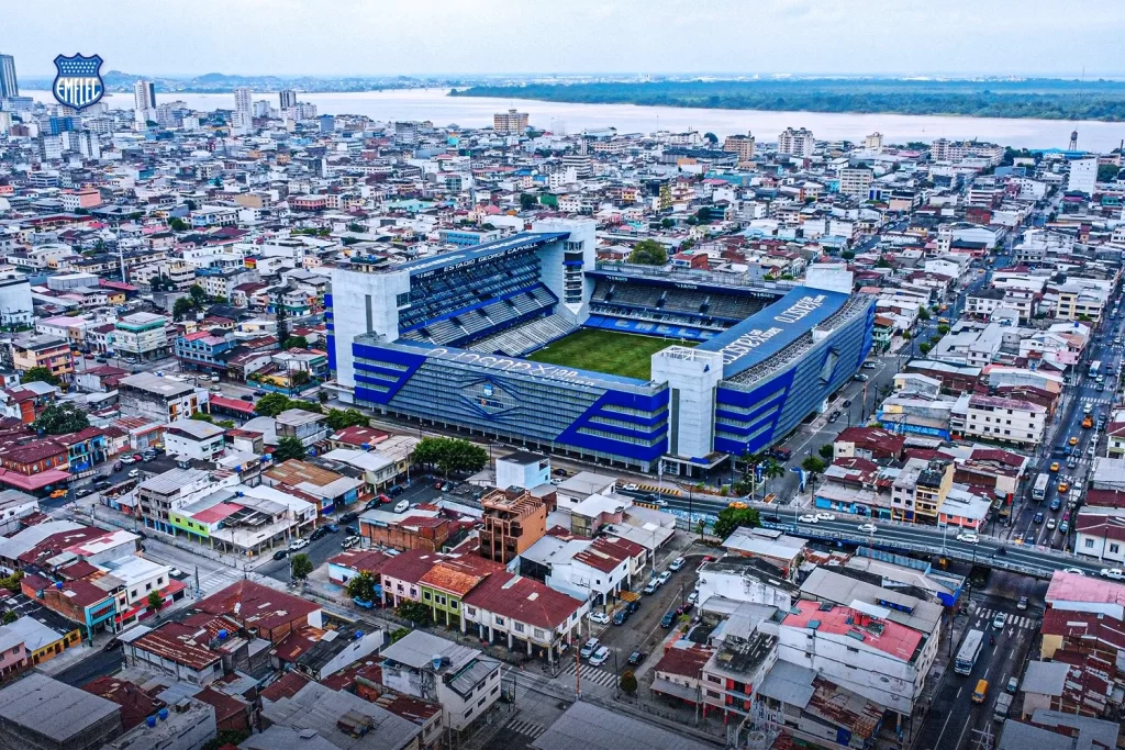 Estadio George Capwell