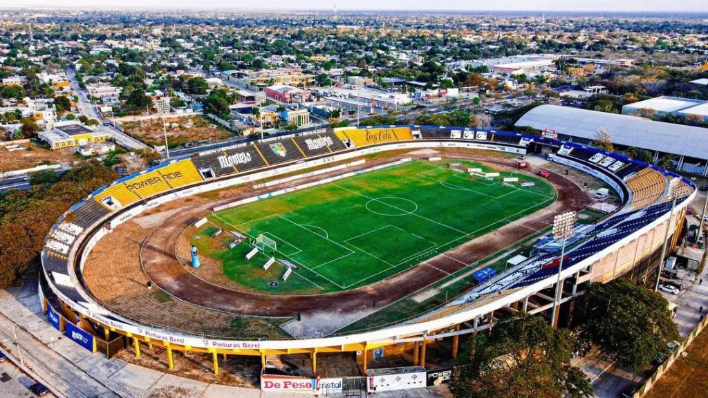 Estadio Carlos Iturralde Rivero (9)