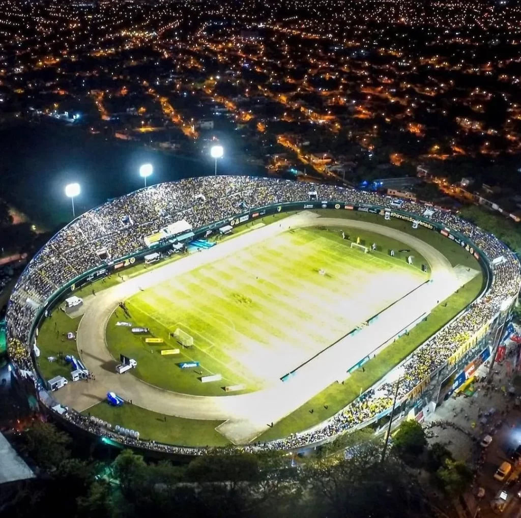 Estadio Carlos Iturralde Rivero (9)