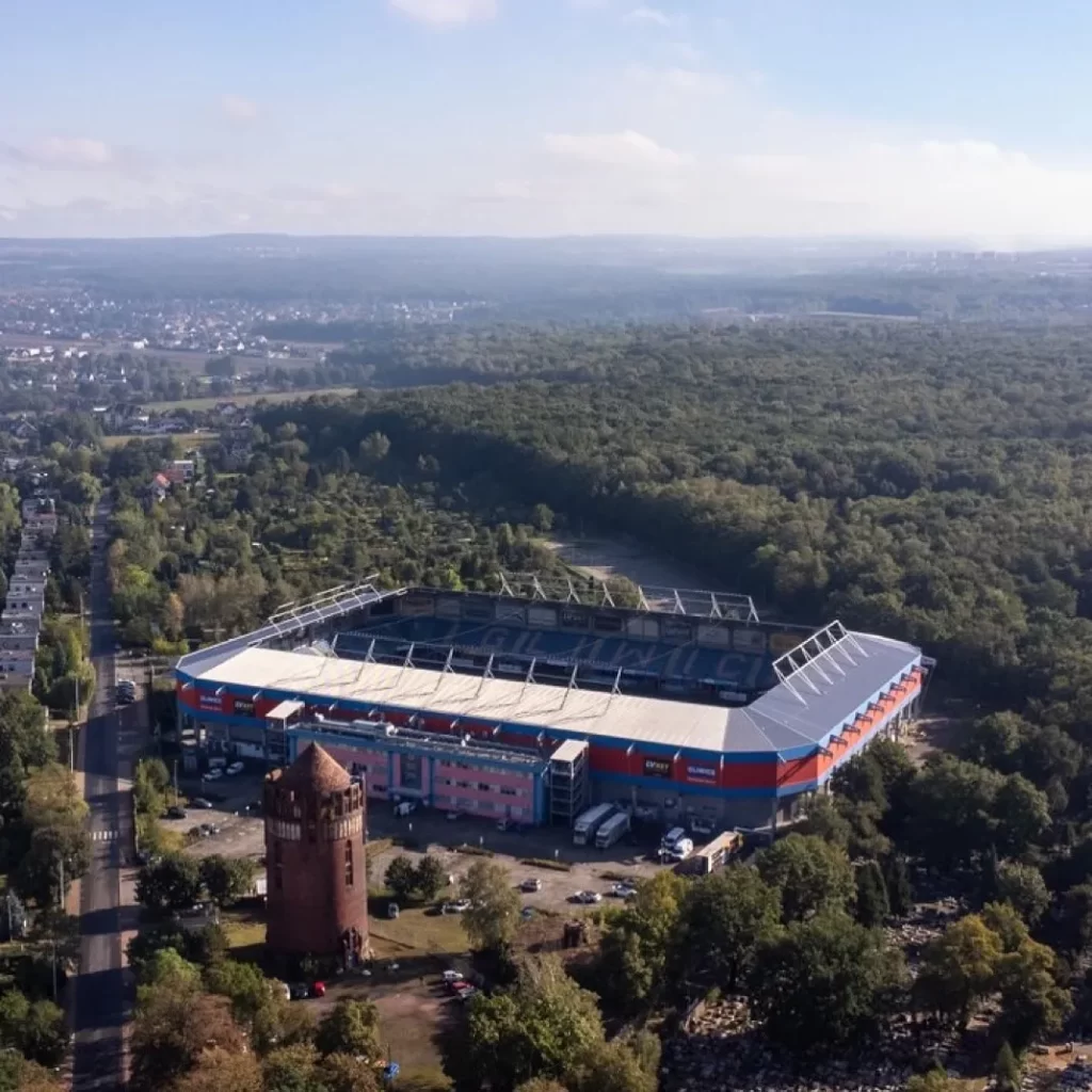 Estadio Municipal de Gliwice - Stadion Miejski w Gliwicach - Stadion Miejski im. Piotra Wieczorka w Gliwicach (2)