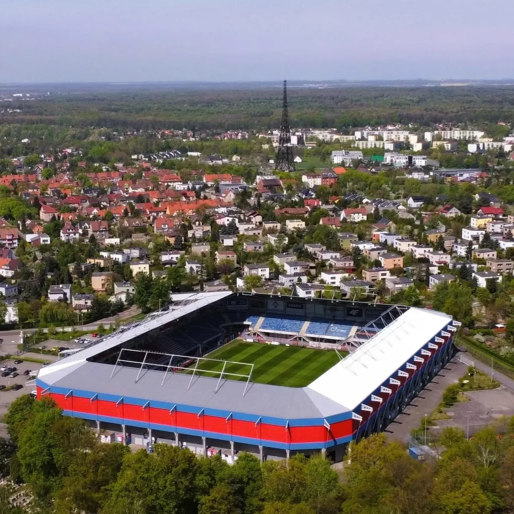 Estadio Municipal de Gliwice - Stadion Miejski w Gliwicach - Stadion Miejski im. Piotra Wieczorka w Gliwicach (2)